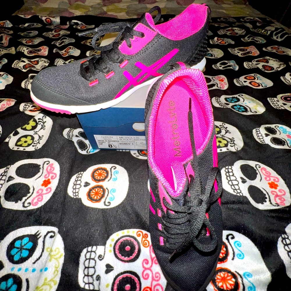 ASICS Metrolyte